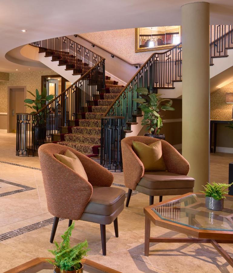 Tulfarris Hotel And Golf Resort ภายนอก รูปภาพ